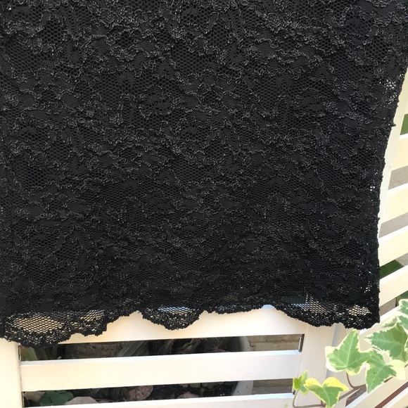 LIA black lace blouse p/m - Picture 6 of 9